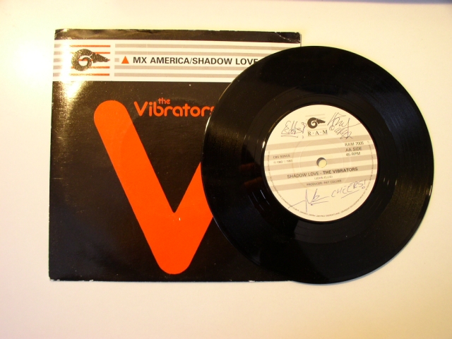 singel the vibrators - 1983 - podpisany